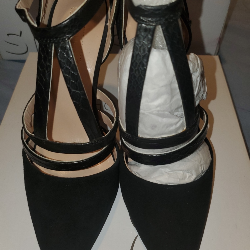 Brand New Womens heels